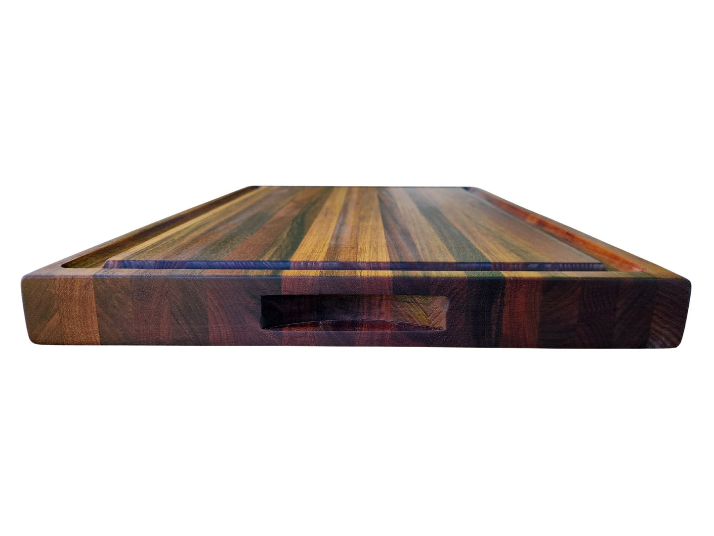 The Barossa Blackwood chopping board with optional juice groove detail